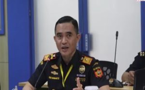 Hedonis ( lagi ) Pejabat Bea Cukai Pamer Pesawat, Banyak Hartanya.