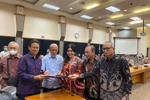 Menkes : Ada Bukti Pengurusan STR dan SIP Mahal.Jangan halangi mencegah 600 Bayi mati.