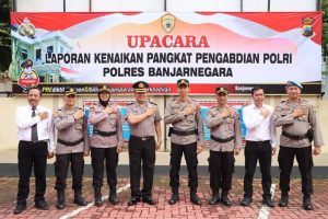 Hasil Pengabdian dan Dedikasi : Upacara Corps Raport Kenaikan Pangkat Di Mapolres Banjarnegara.