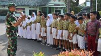 Outingclass di Kodim 0726/Sukoharjo Beri Pengarahan Kepada Anak-anak SDN 2 Sukoharjo Tentang Pencegahan Bullying