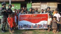 UMKM Di Kampung Mosso Dibantu Satgas Pamtas RI-PNG Yonif 132/Bima Sakti Dalam Mengatasi Kesulitan Warga
