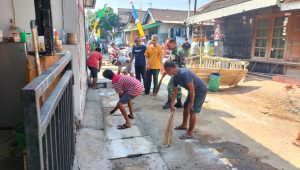 Kodim Solo Kerja Bakti Bersama Warga Di Lokasi TMMD