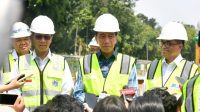 Presiden Joko Widodo Intruksikan Menteri Kesehatan Awasi Perkembangan COVID 19