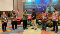Ditjen Bina Bangda Kemendagri Serahkan Rekomendasi Pengembangan Wilayah Papua 20 Tahun Ke Depan