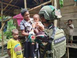 Marinir Habema Peduli Layani Kesehatan Warga Kuari