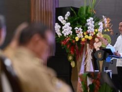 Presiden Jokowi ke Kepala Daerah: Jaga Daya Beli Rakyat dan Pastikan Keamanan Pilkada Serentak